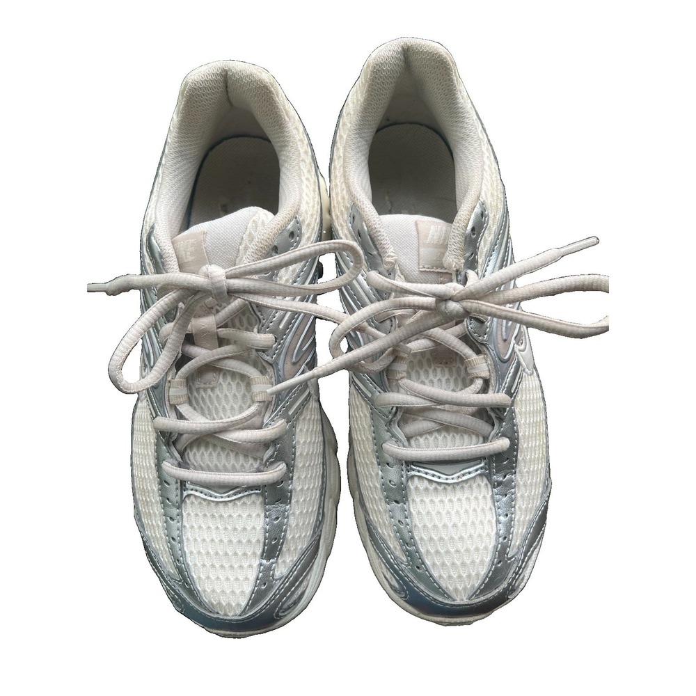 Nike V2K Run Premium Women Size 8 Light Bone Viotech Running shoes Low top